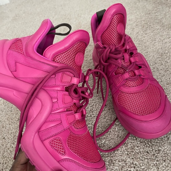 Louis Vuitton LV ARCHLIGHT SNEAKER - Picture 6 of 10